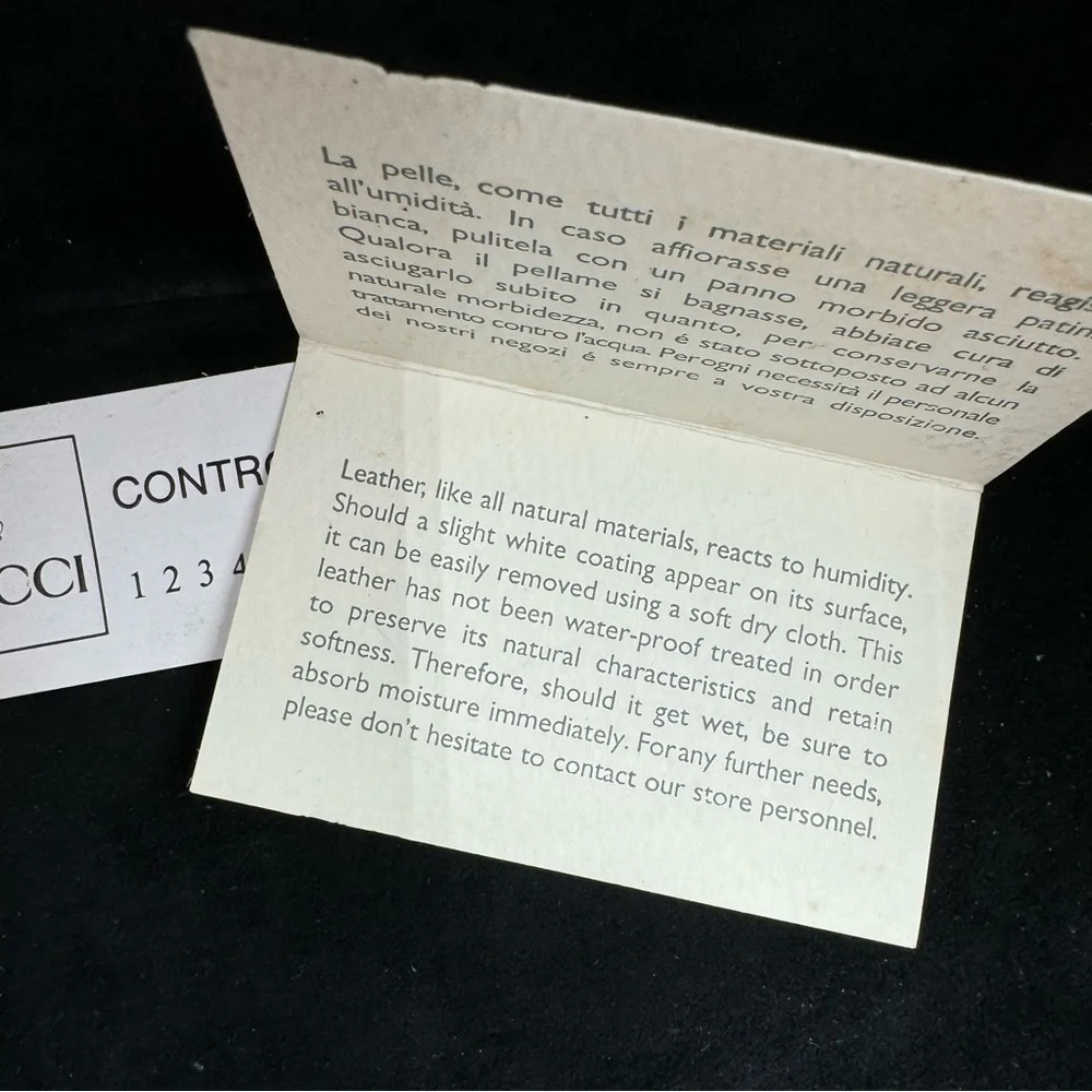 Gucci-Authentic- Vanity Pouch Leather Black - Picture 10 of 15